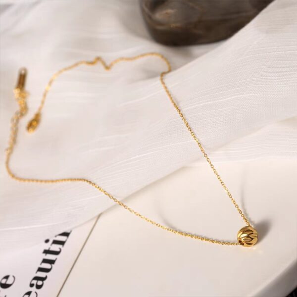 Ball-shaped Stainless Steel Pendant necklace for women USNK004 - Image 11