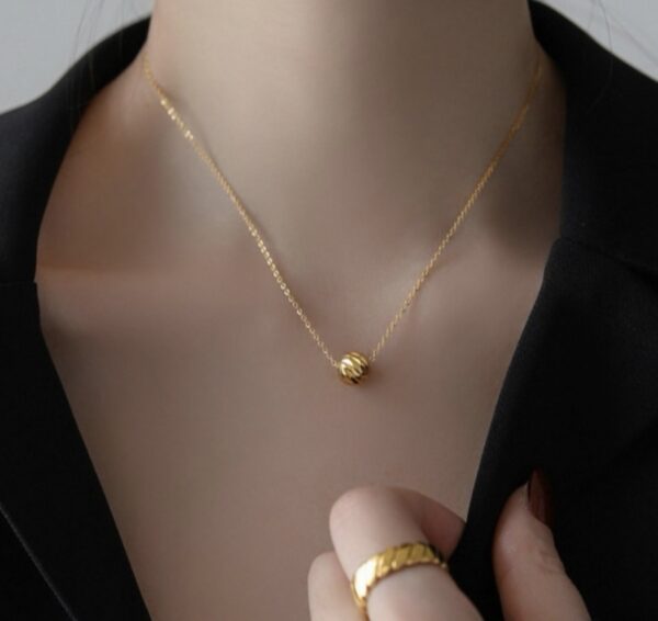 Ball-shaped Stainless Steel Pendant necklace for women USNK005A - Image 4