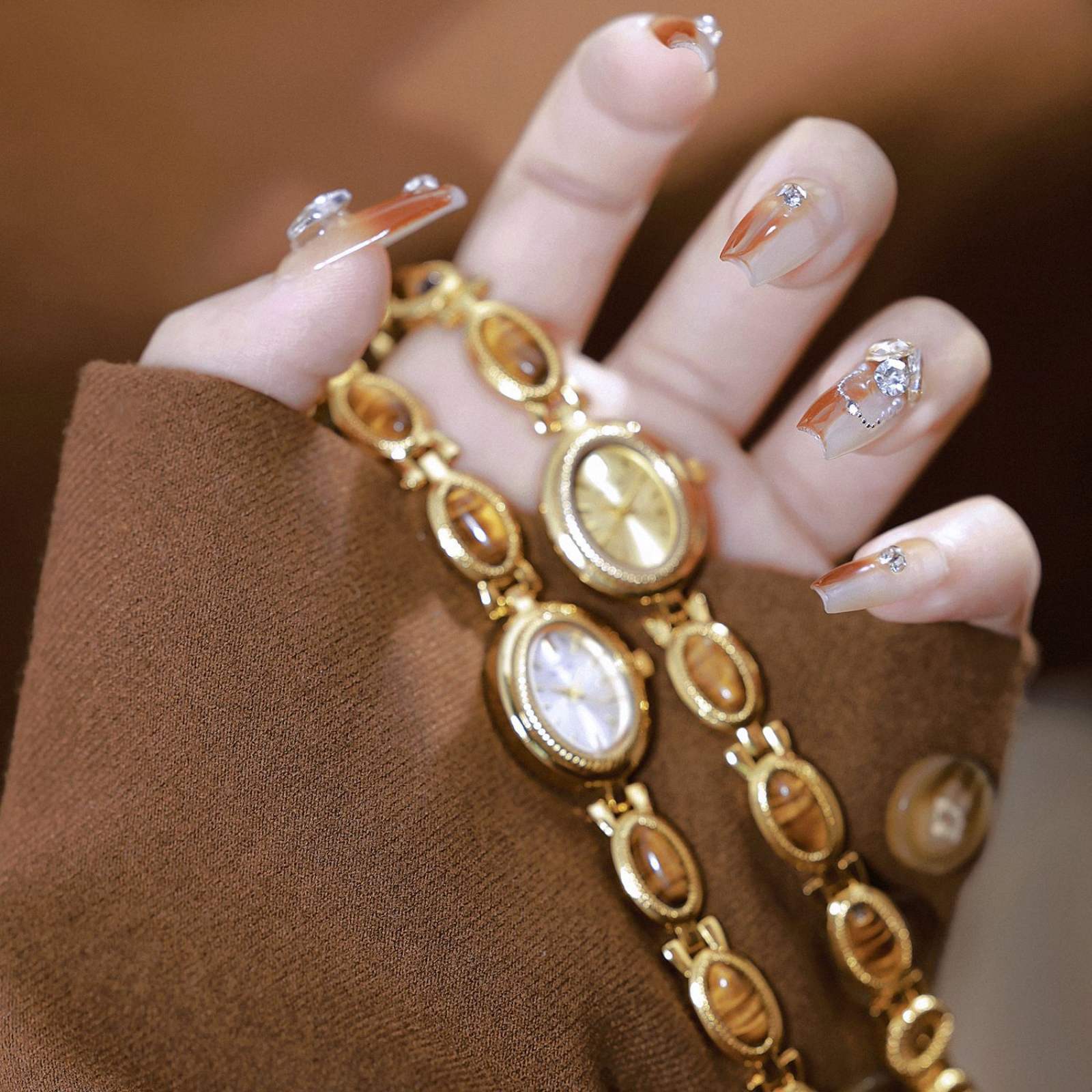 Rainsoe Watches Three Color Classic for women (USW020) - Image 5